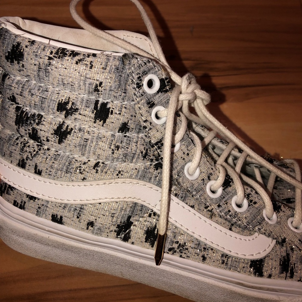 Vans - Picture 3 of 3